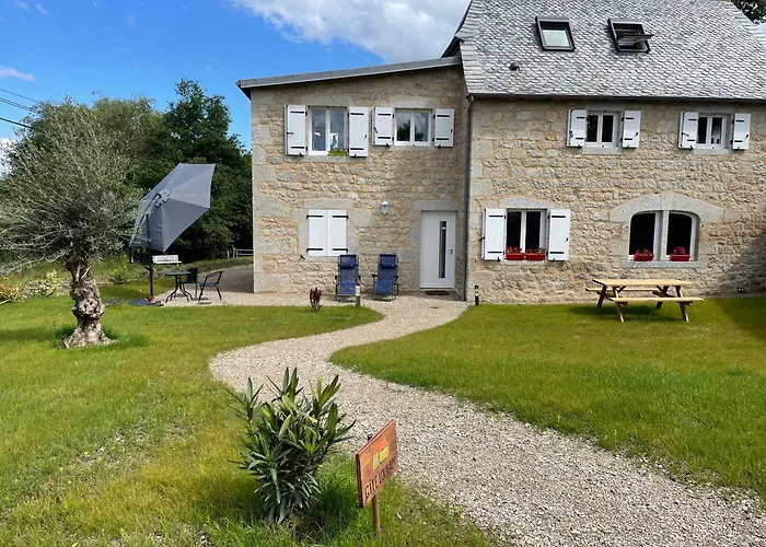 Loulapi Semesterbostad